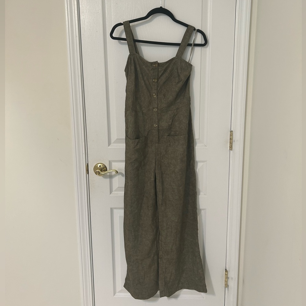 NWT Olive green wide leg jumpsuit